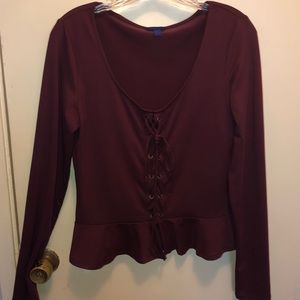 Large Aeropostale Cropped Blouse